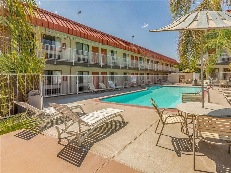 6-fresno, Ca - Yosemite Hwy Hotel 2*