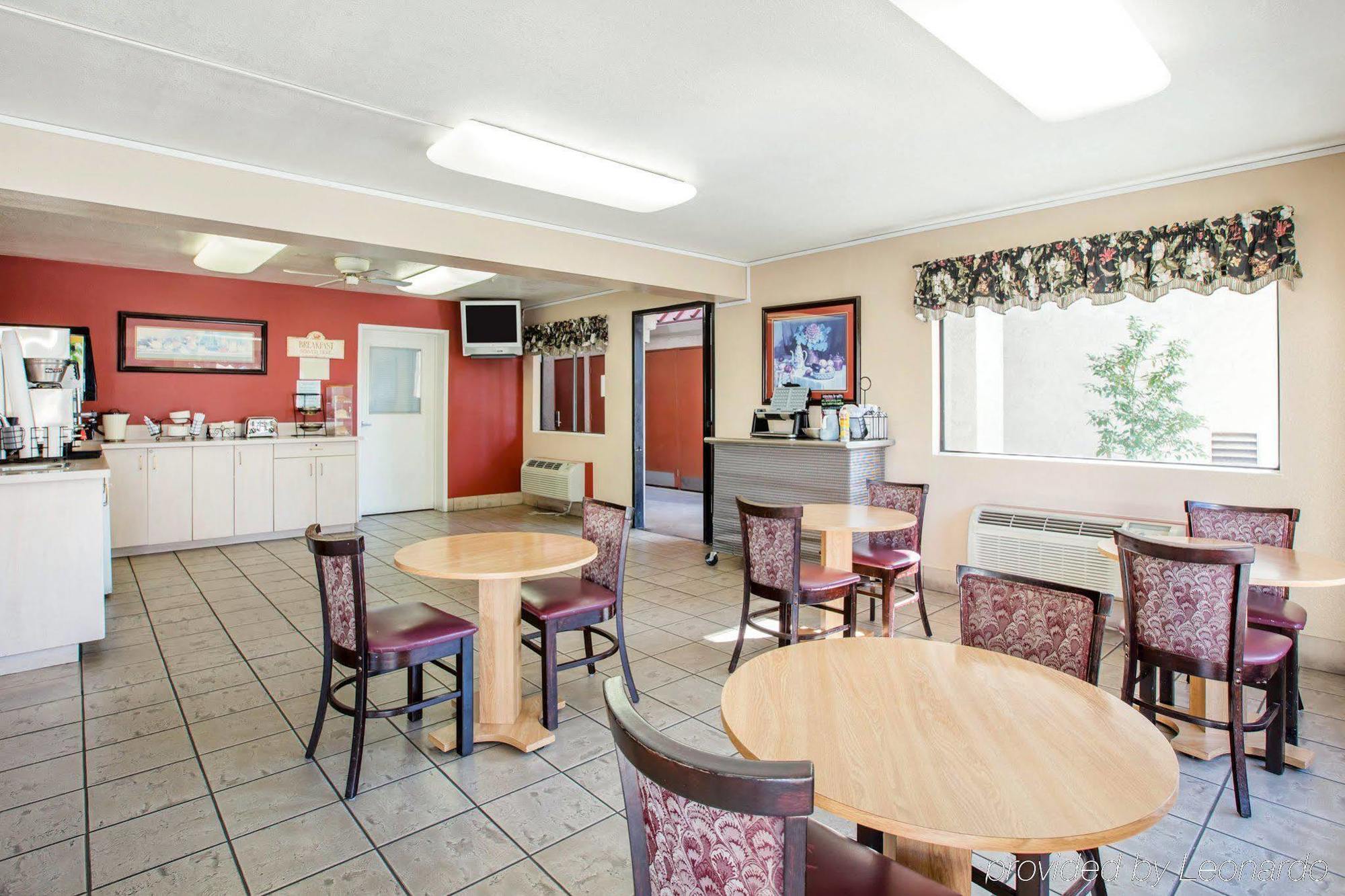 6-fresno, Ca - Yosemite Hwy Hotel 2*