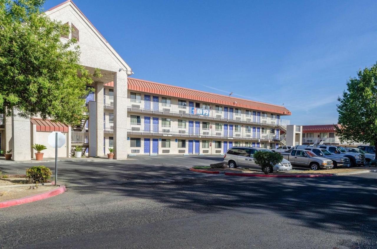 6-fresno, Ca - Yosemite Hwy Hotel 2*
