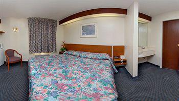 6-fresno, Ca - Yosemite Hwy Hotel